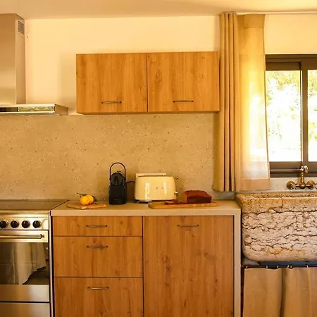 Villa Domaine De Gialla Bergerie Prugna, 8 Pers, Piscine Chauffee, 10 Mn