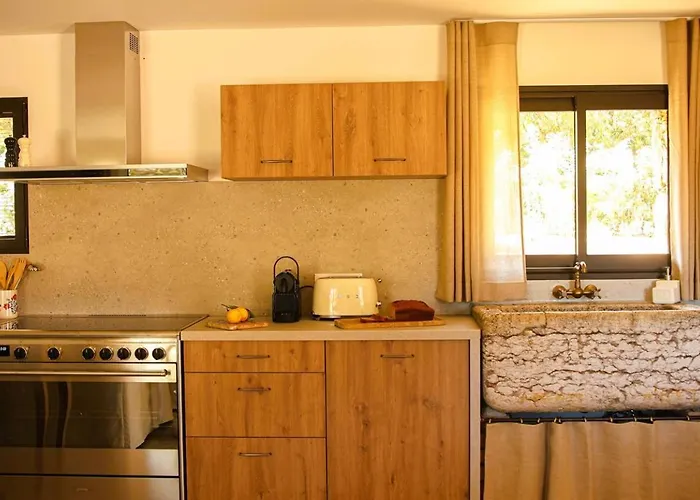 Villa Domaine De Gialla Bergerie Prugna, 8 Pers, Piscine Chauffee, 10 Mn