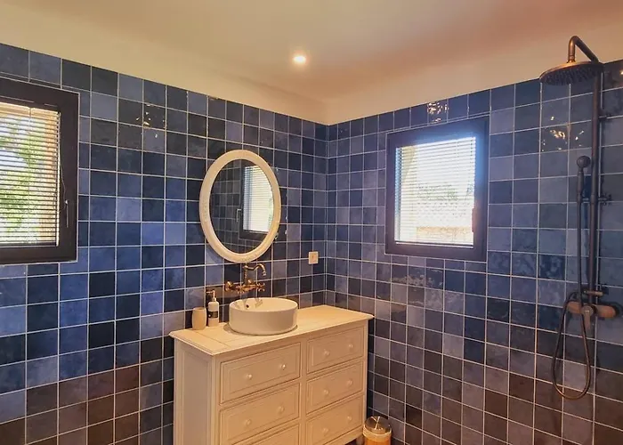 Villa Domaine De Gialla Bergerie Prugna, 8 Pers, Piscine Chauffee, 10 Mn *